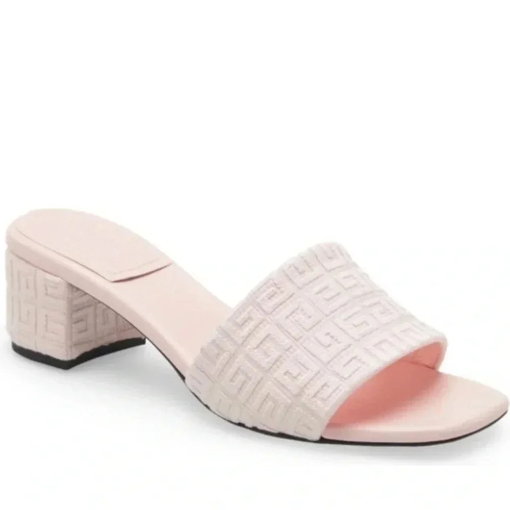 GIVENCHY Pink 4G Block Heel Slip On Spring/Summer Sandal, Size 6.5